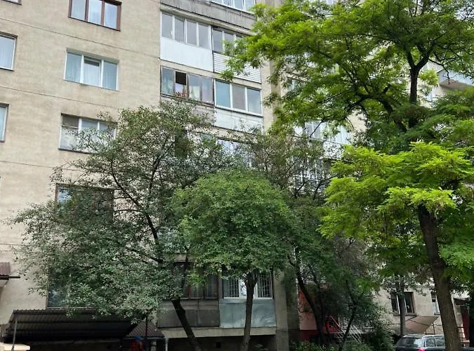 Центр. Острозького. Цум. 2 Кімнати