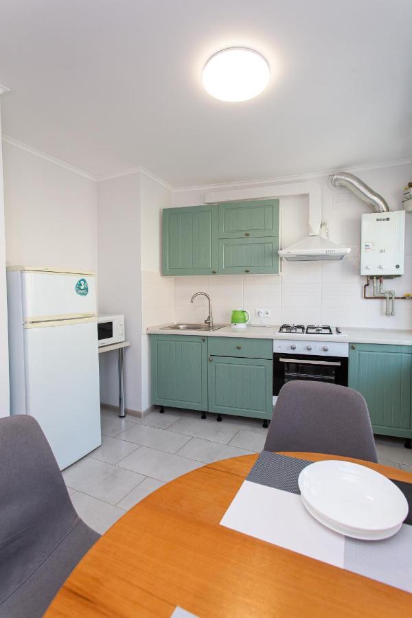 Apartment центр. острозького. цум. 2 кімнати