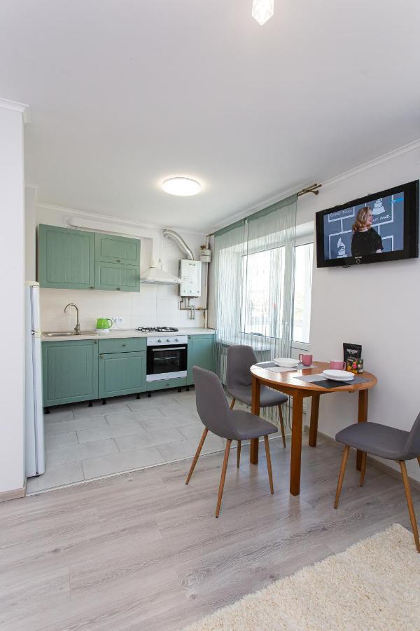 Apartment центр. острозького. цум. 2 кімнати *