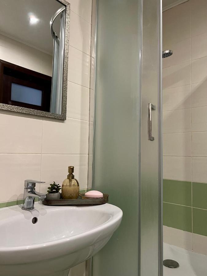 центр. острозького. цум. 2 кімнати Apartment