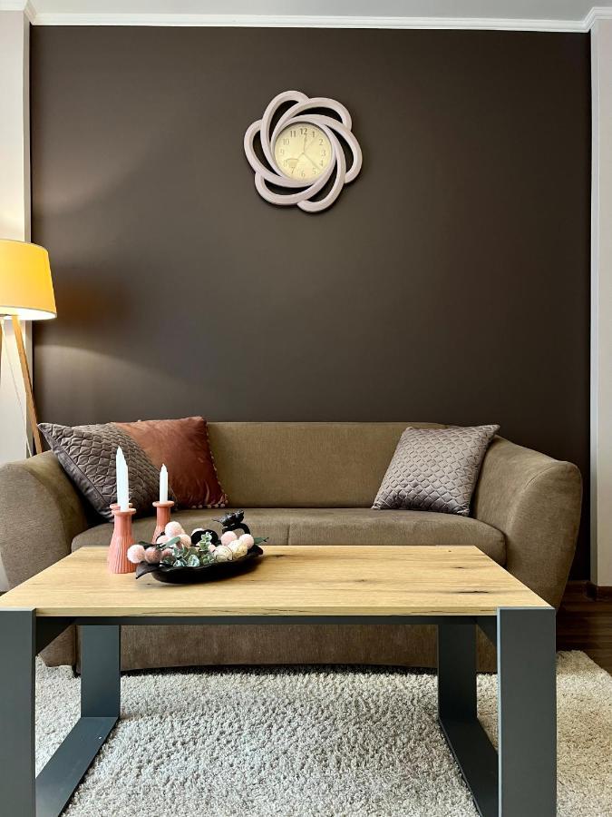центр. острозького. цум. 2 кімнати Apartment